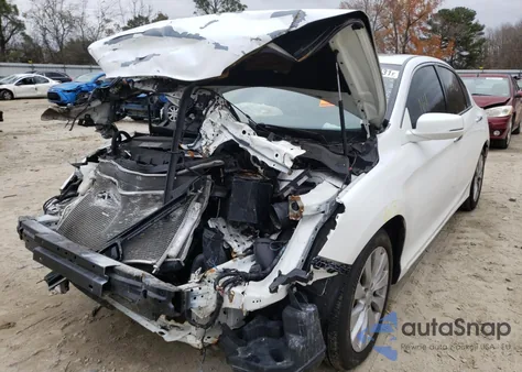 2015 Honda Accord Touring из США, поврежденный, VIN 1HGCR3F93FA038451